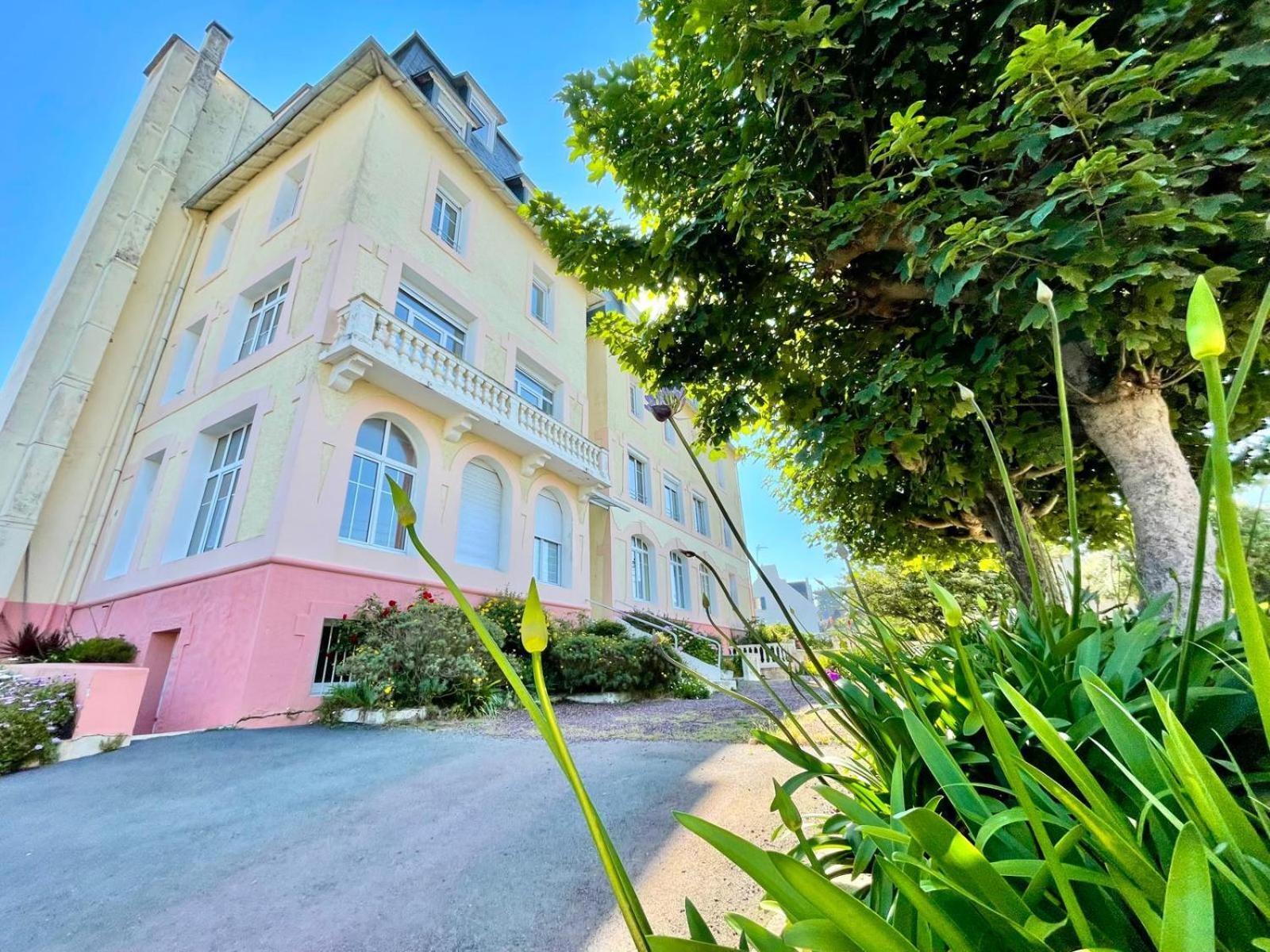 Residence Des Bains Carantec Exteriör bild